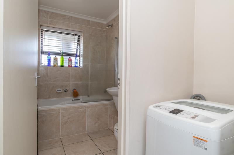 2 Bedroom Property for Sale in Plumstead Western Cape